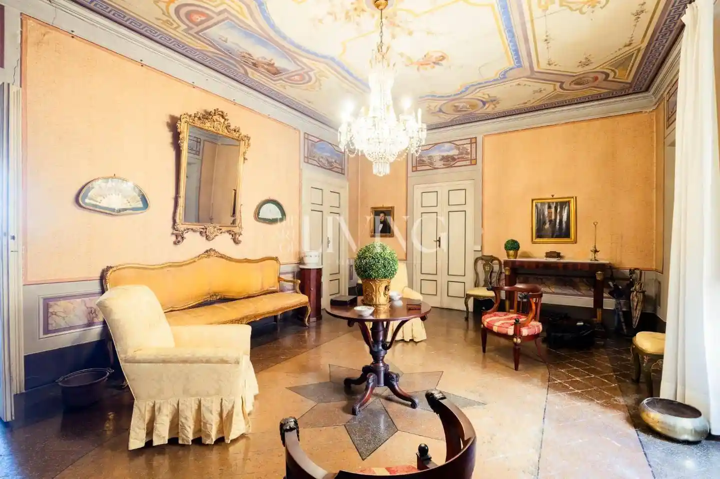 Appartamento in vendita a Lucca