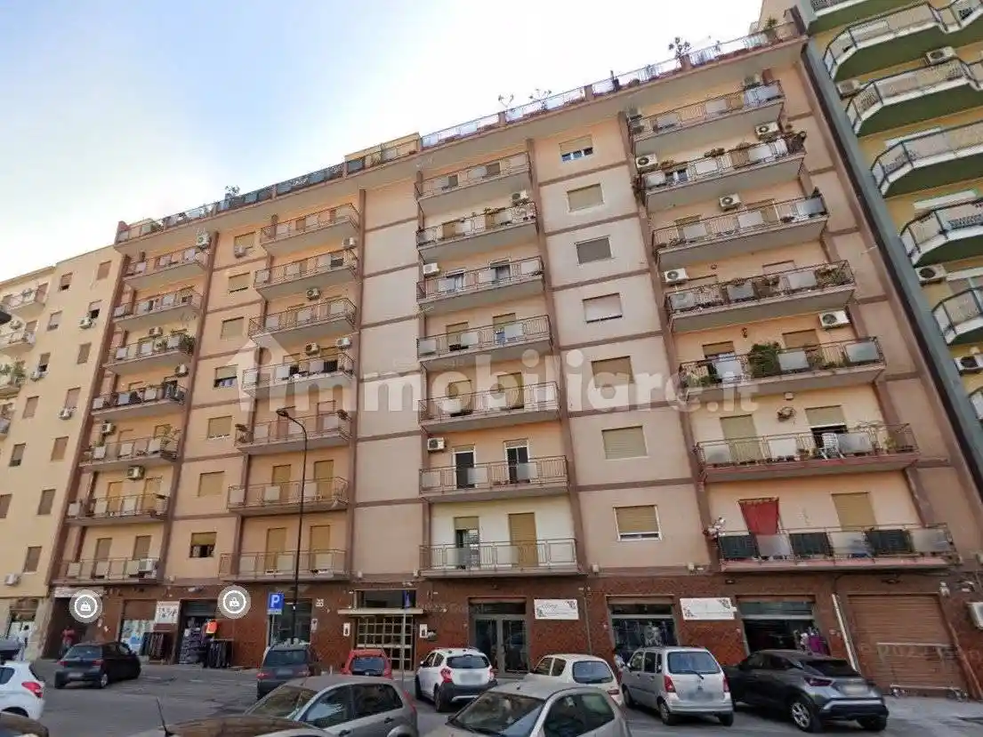 Appartamento in affitto a Palermo