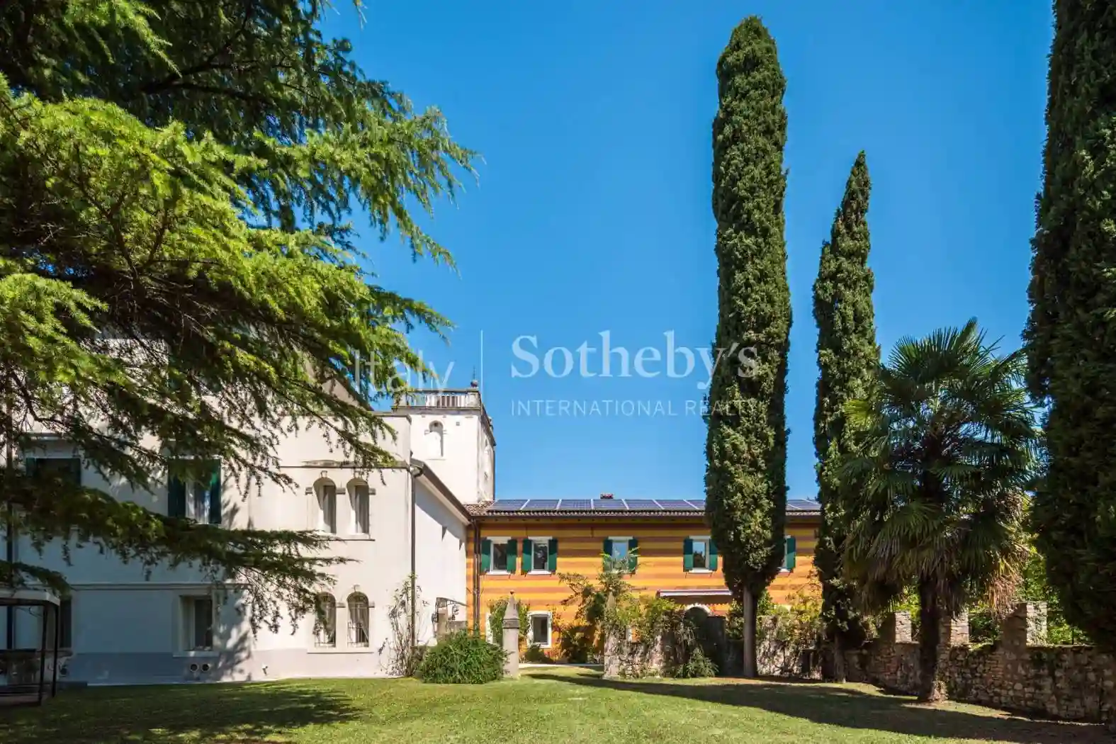 Villa - foto 2