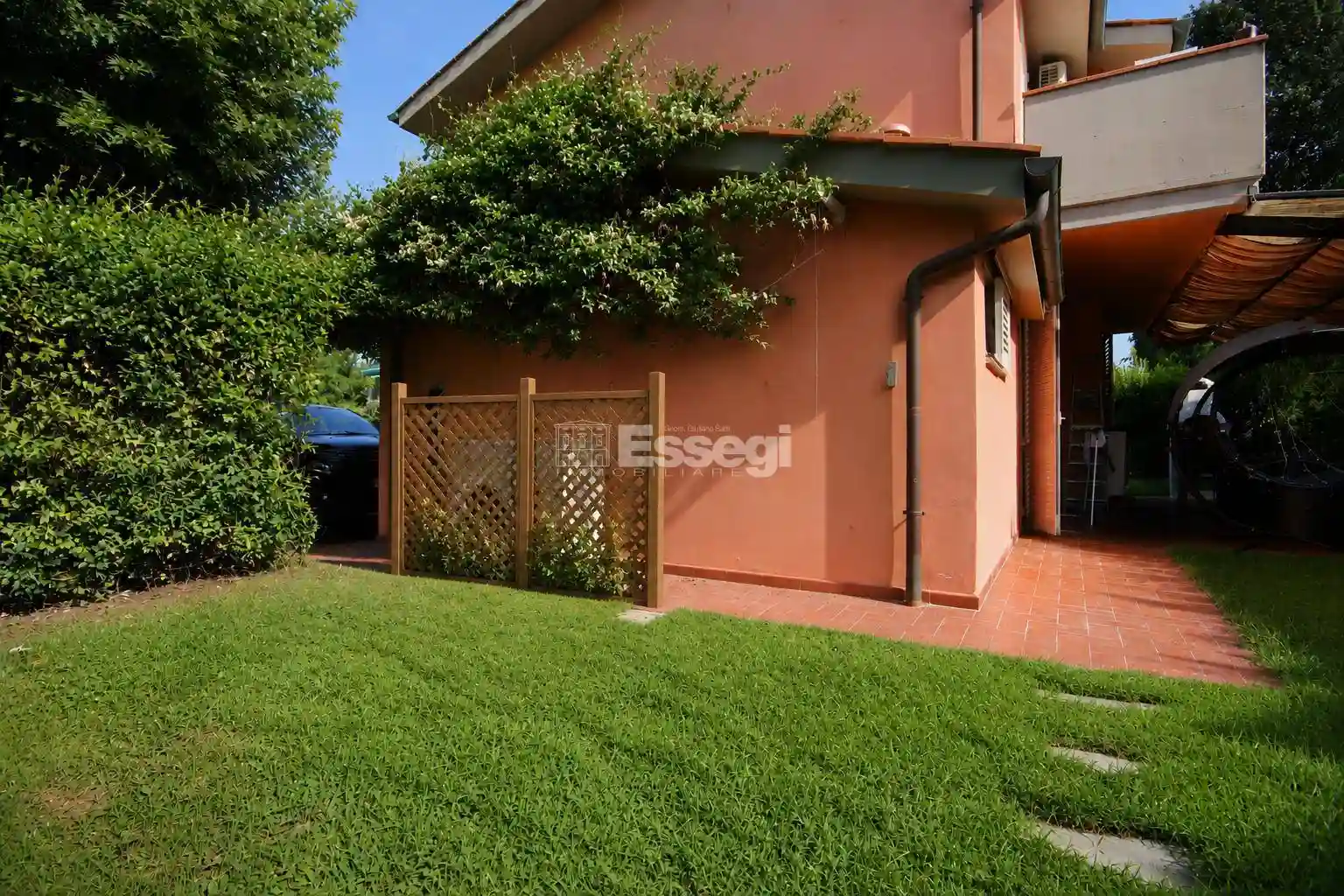Villa - foto 2