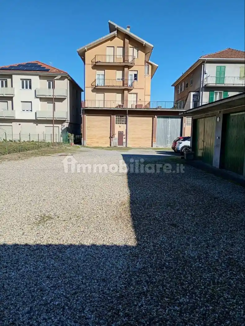 Palazzo - Edificio in vendita a Serravalle Scrivia