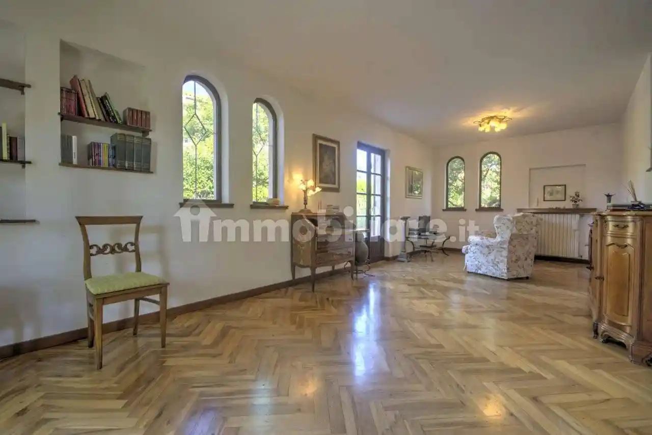 Villa in vendita a Loano
