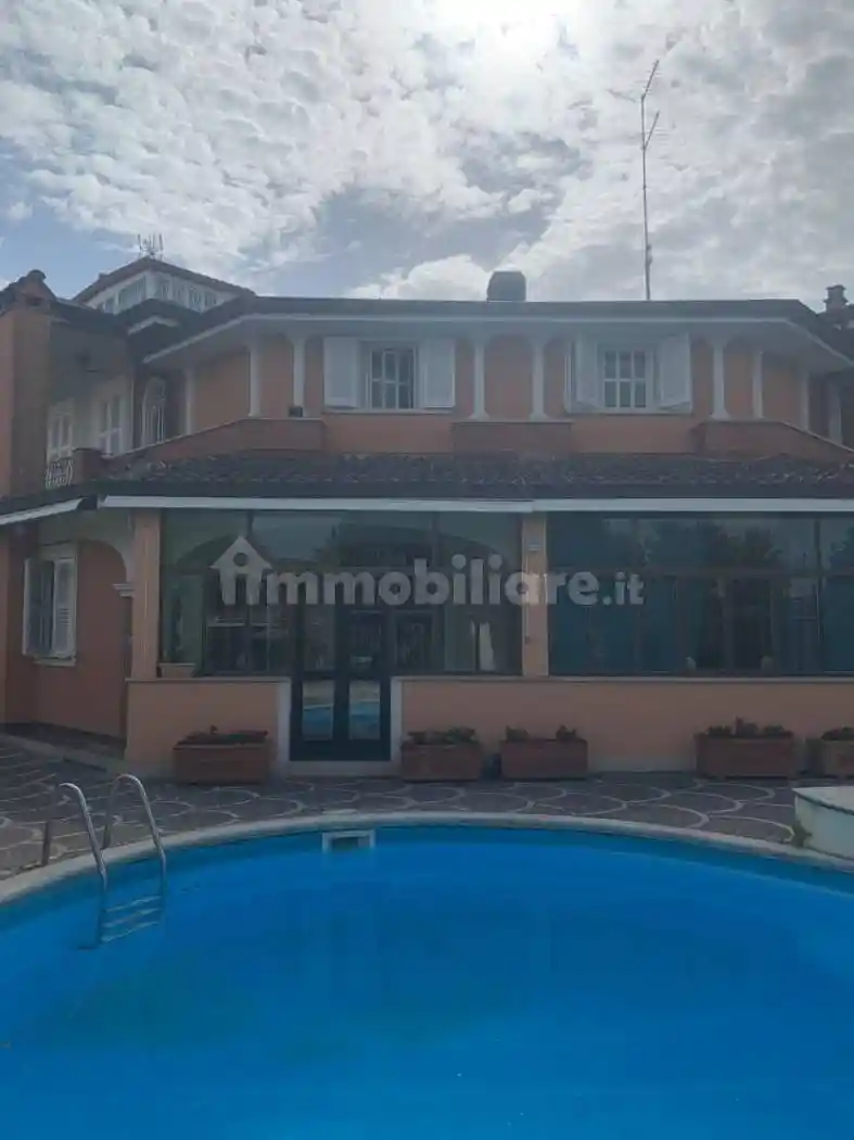 Villa in vendita a Frascati