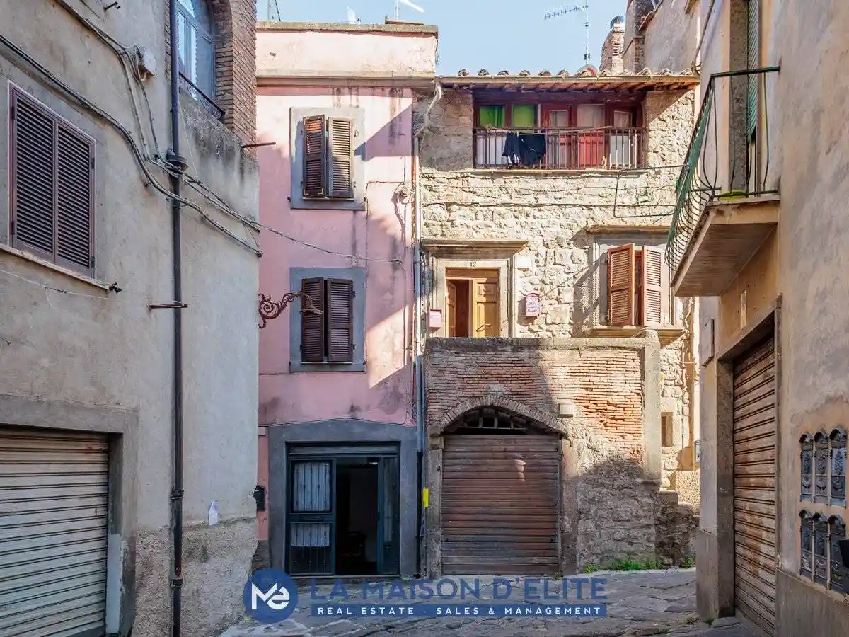 Appartamento in vendita a Viterbo