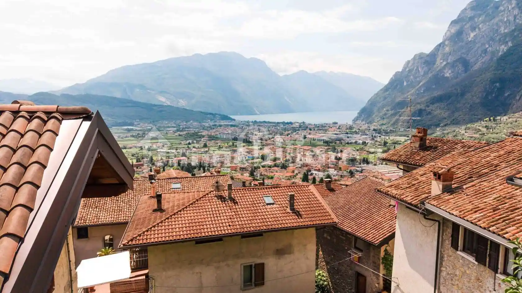 Casa indipendente in vendita a Tenno