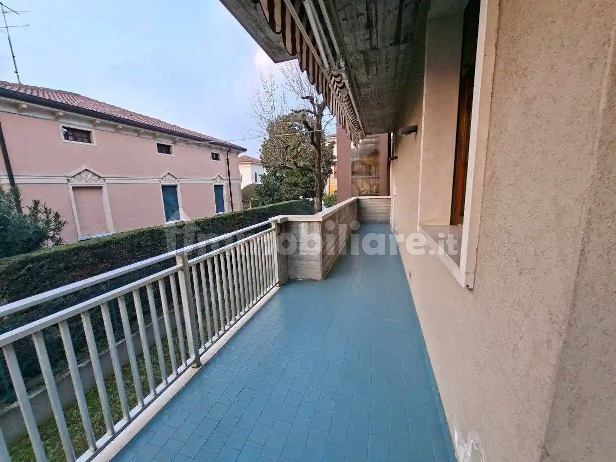 Villa in affitto a Verona