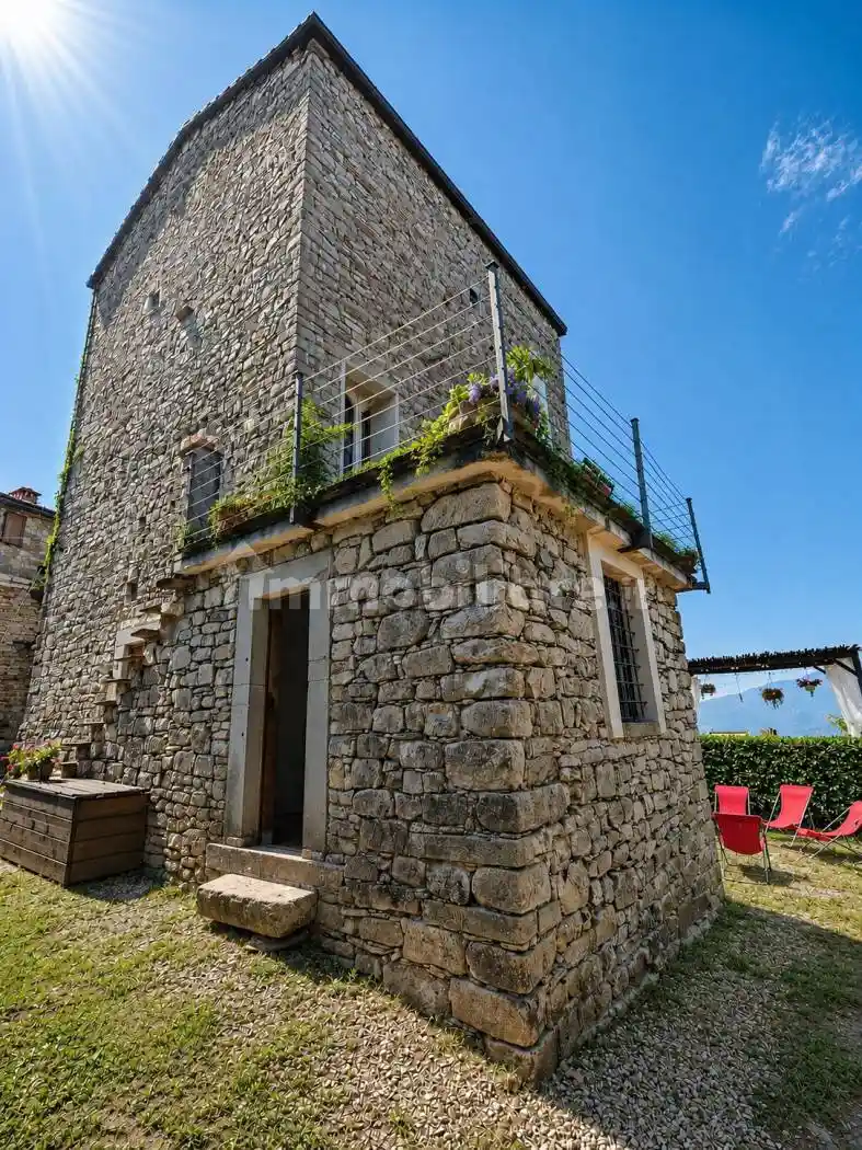 Rustico - Casale in vendita a Villafranca in Lunigiana
