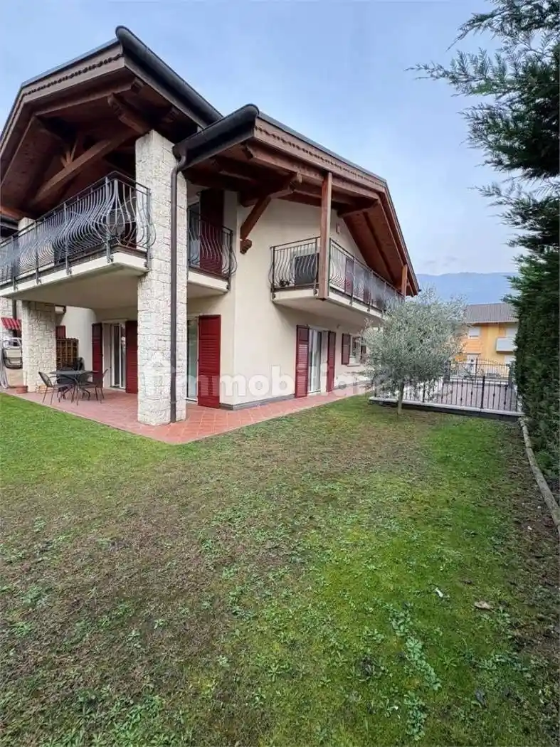 Villa in vendita a Madruzzo