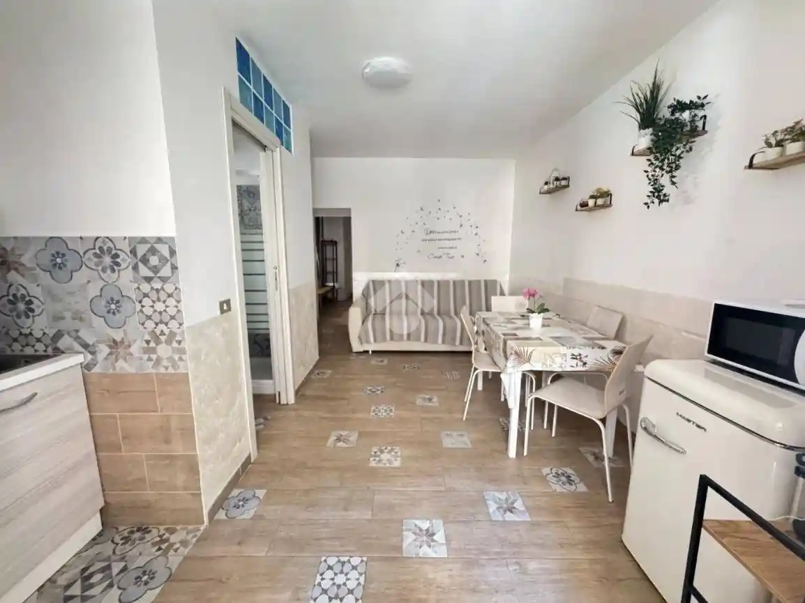 Appartamento in vendita a Napoli