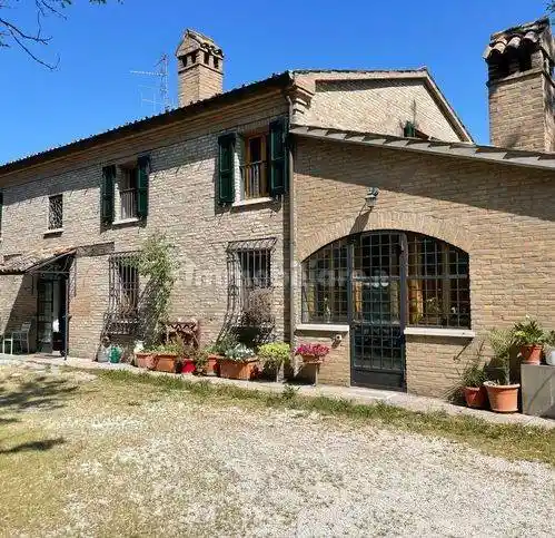 Rustico - Casale in vendita a Ravenna