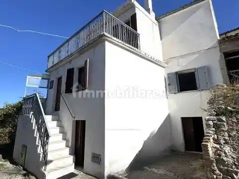 Villa in vendita a Campli