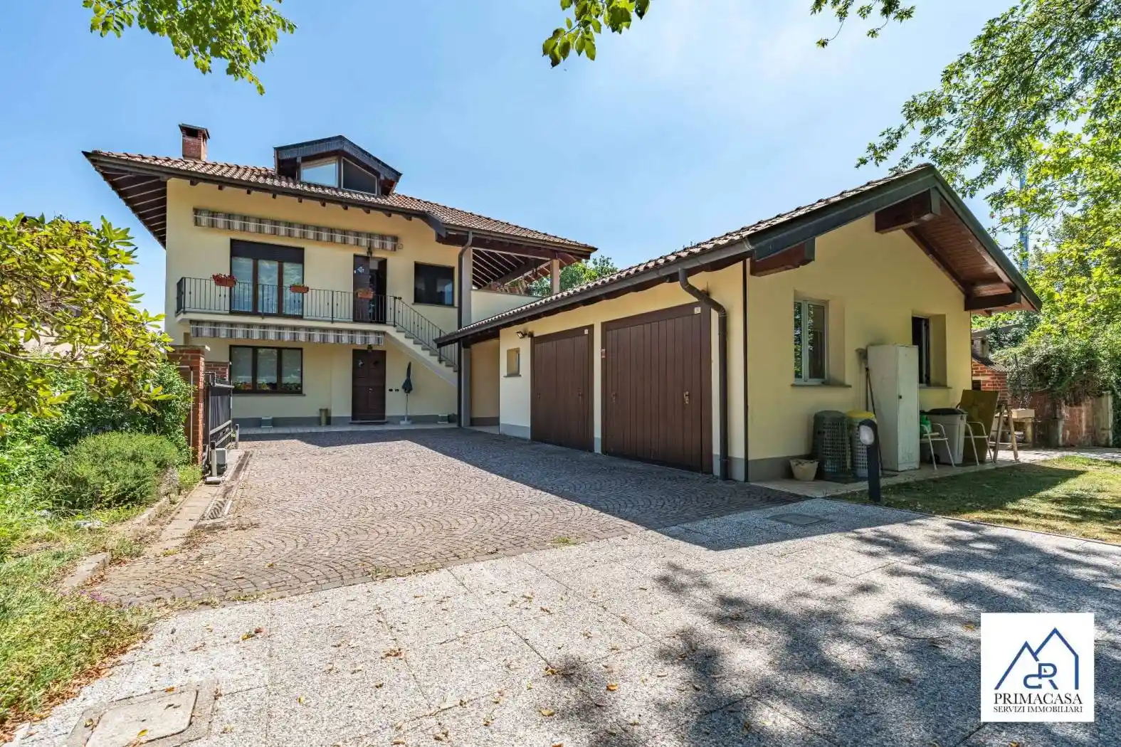 Villa in vendita a Cadrezzate con Osmate