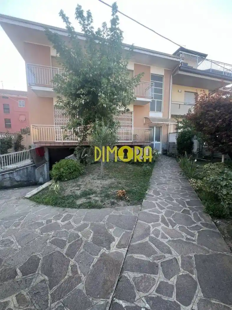 Appartamento in vendita a Novate Milanese