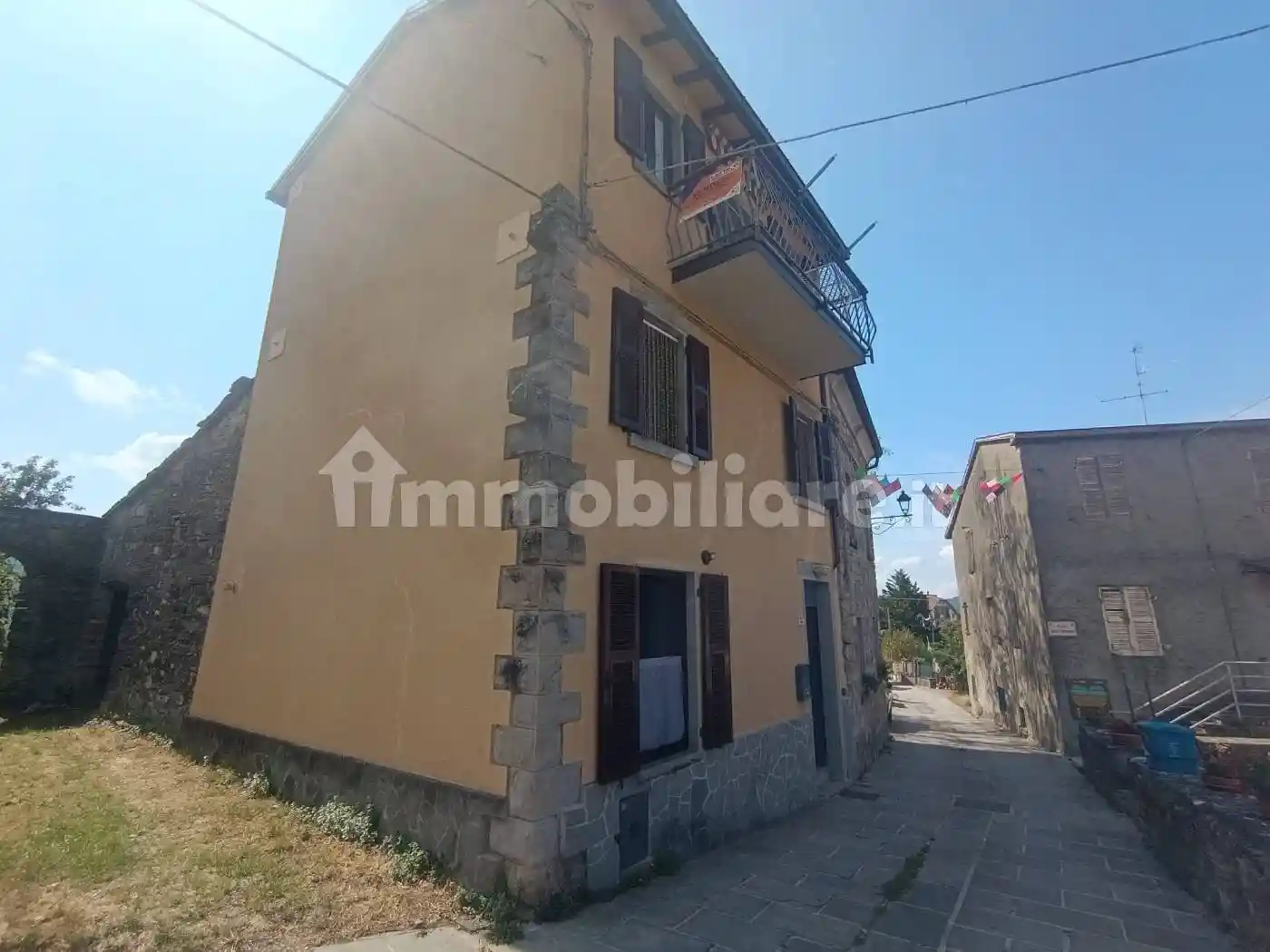 Casa indipendente in vendita a Terenzo
