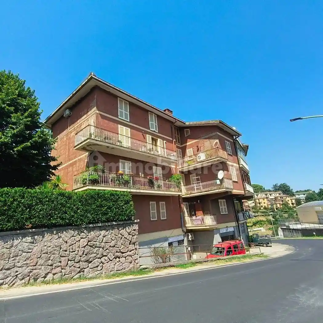 Appartamento in vendita a Soriano nel Cimino