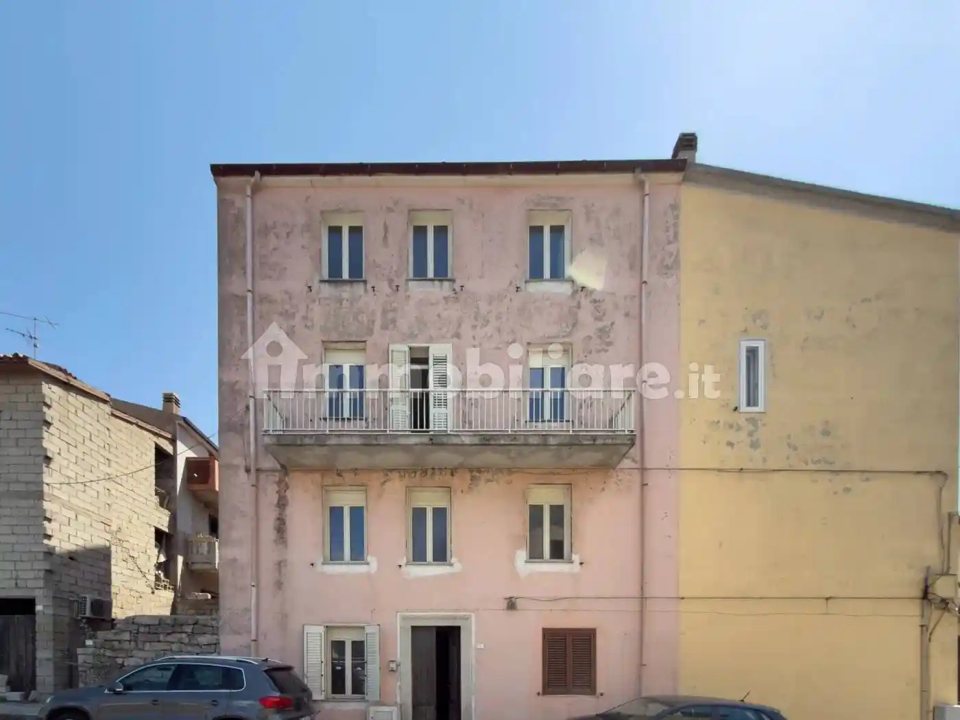 Palazzo - Edificio in vendita a Buddusò