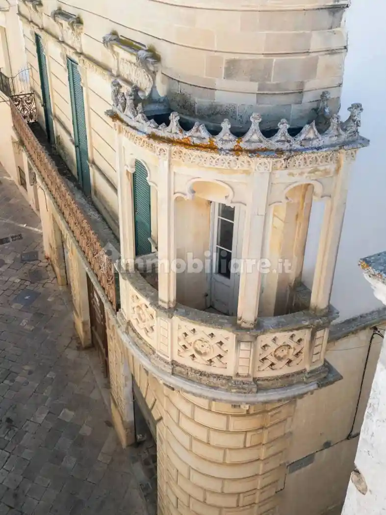 Palazzo - Edificio in vendita a Nardò