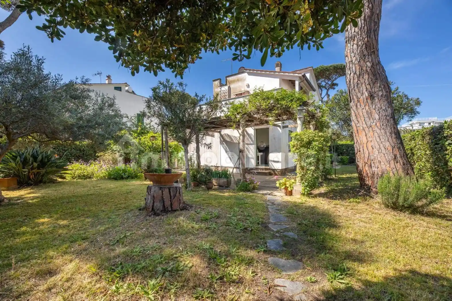 Villa in vendita a Fiumicino