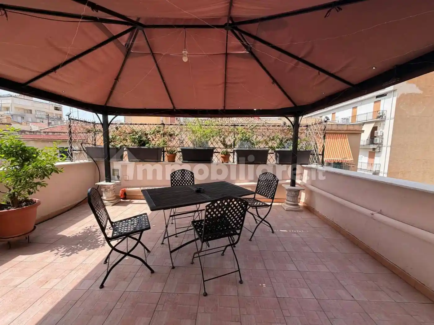 Appartamento in vendita a Palermo