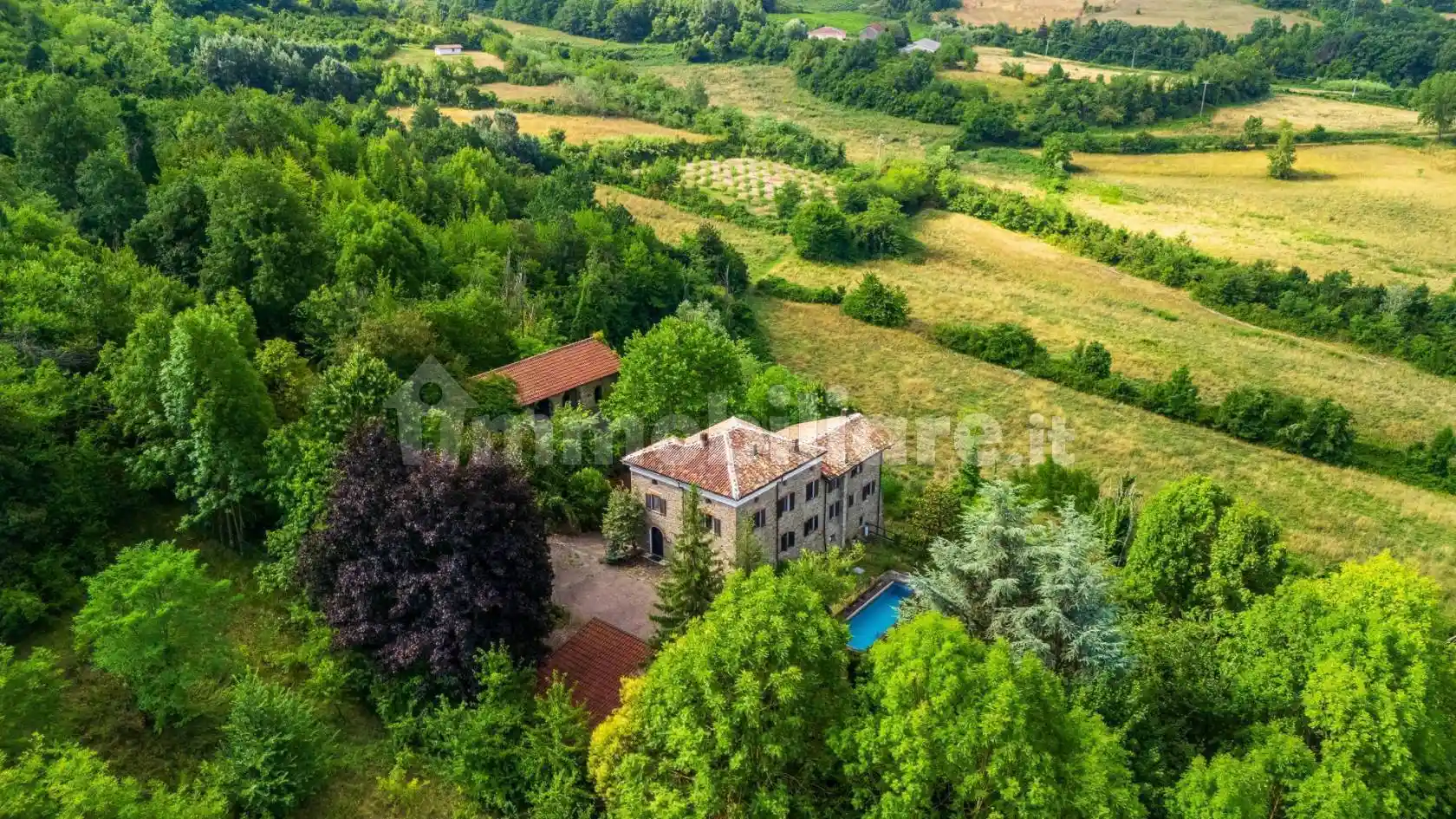 Villa in vendita a Cavatore