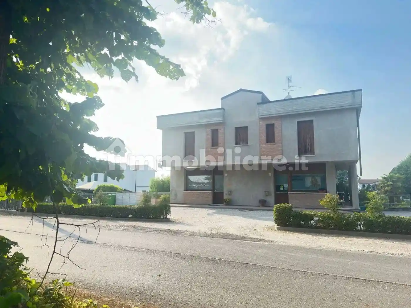 Palazzo - Edificio in vendita a Lendinara