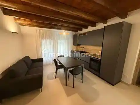 Appartamento in affitto a Lendinara