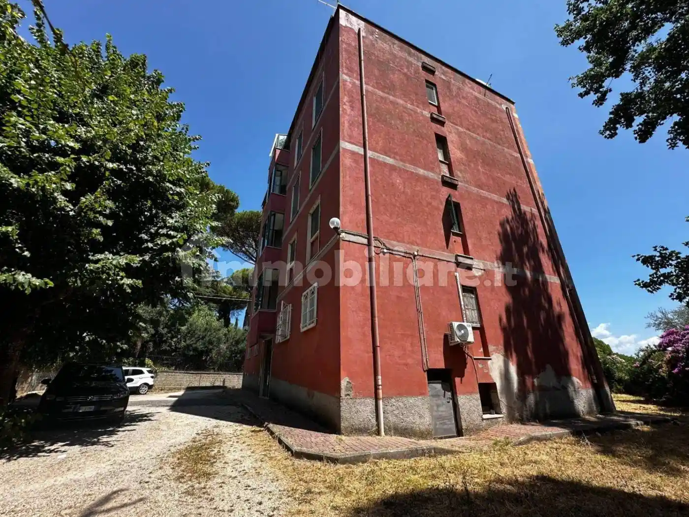 Appartamento in vendita a Lanuvio