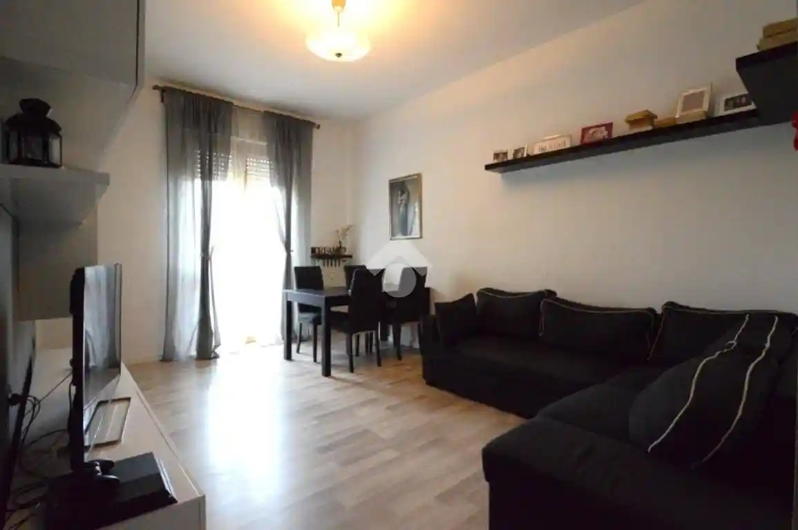 Appartamento in vendita a Monza