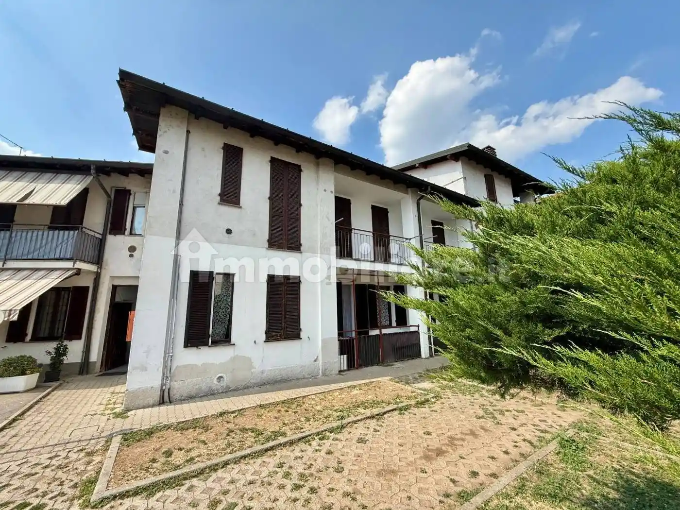 Appartamento in vendita a Rovello Porro