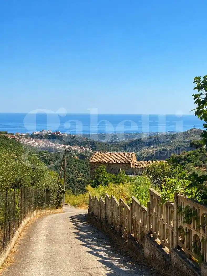 Rustico - Casale in vendita a Corigliano-Rossano