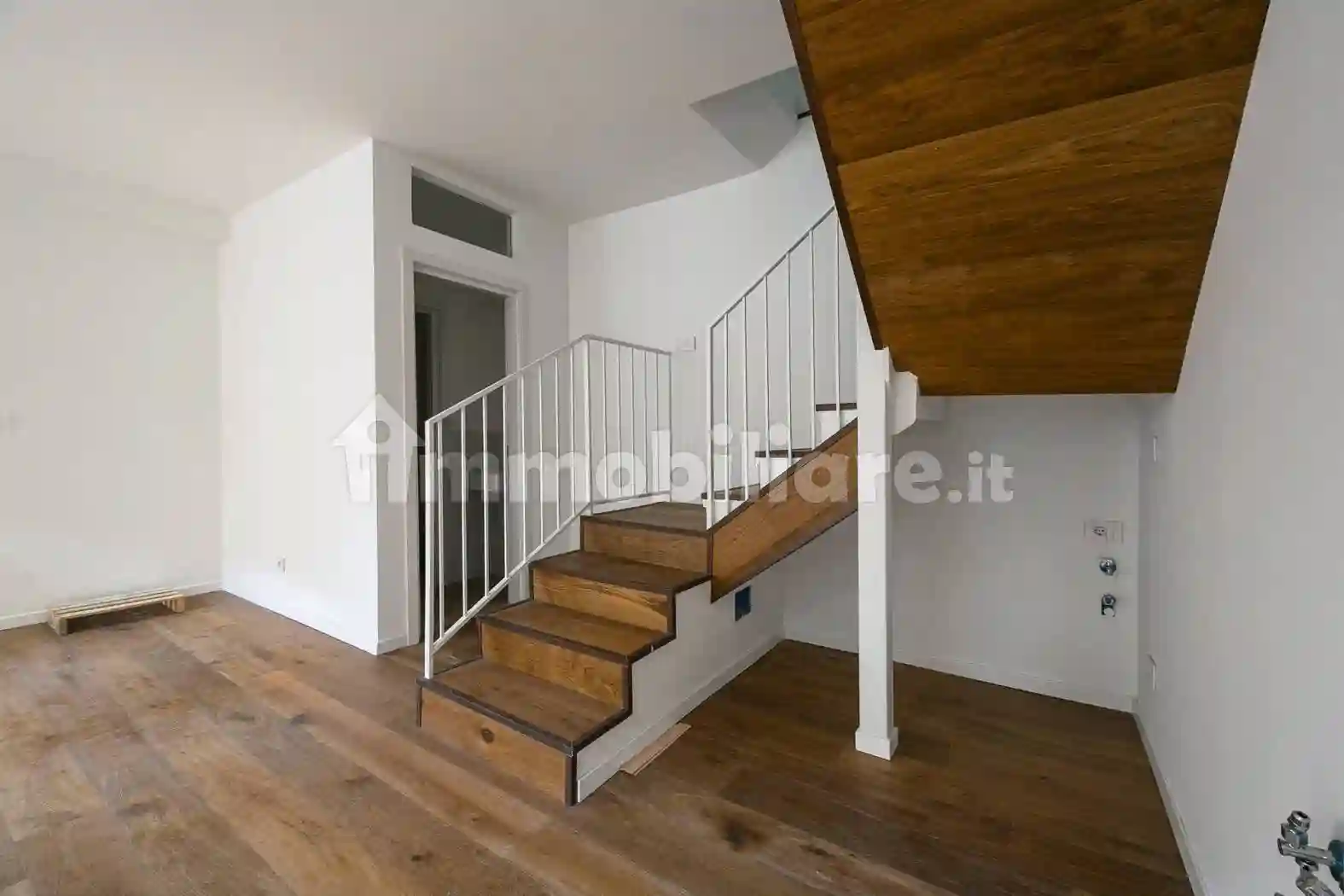 Loft - foto 4
