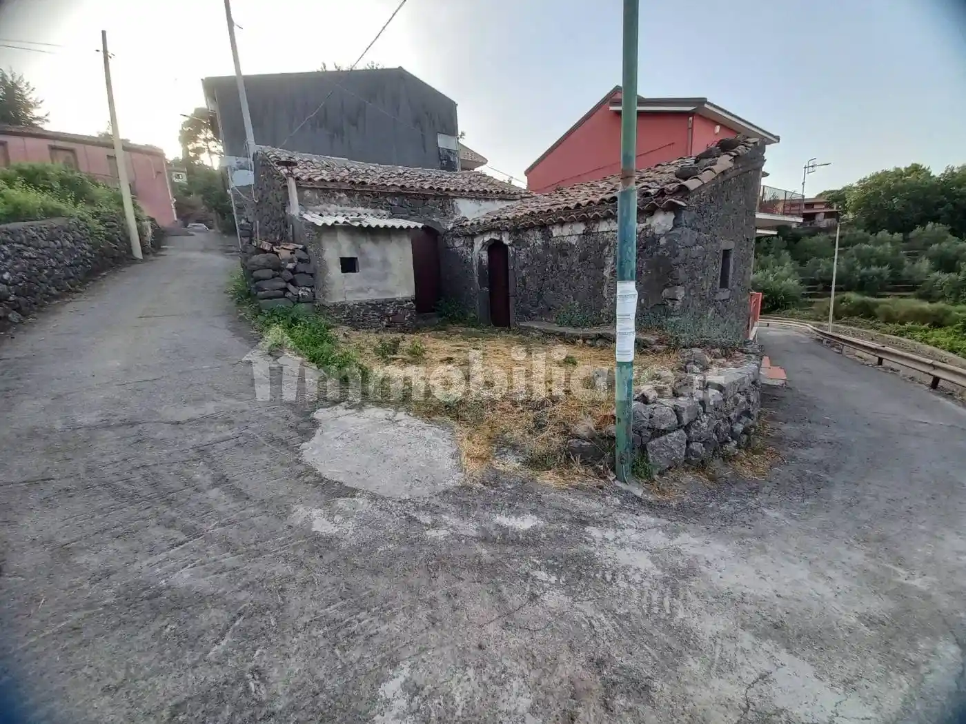 Rustico - Casale in vendita a Piedimonte Etneo