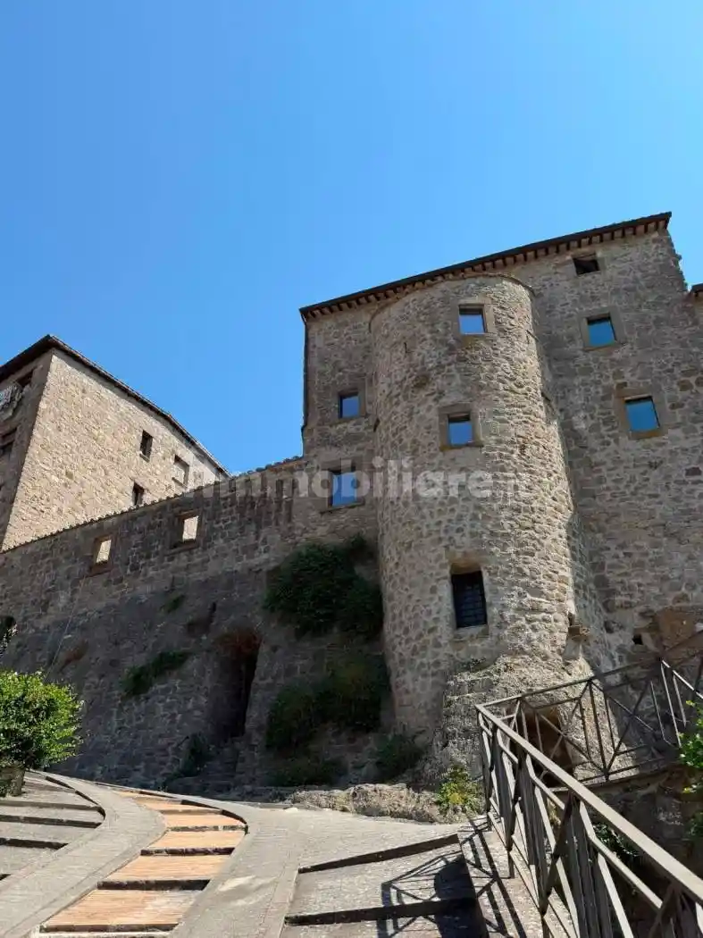 Appartamento in vendita a Bassano in Teverina