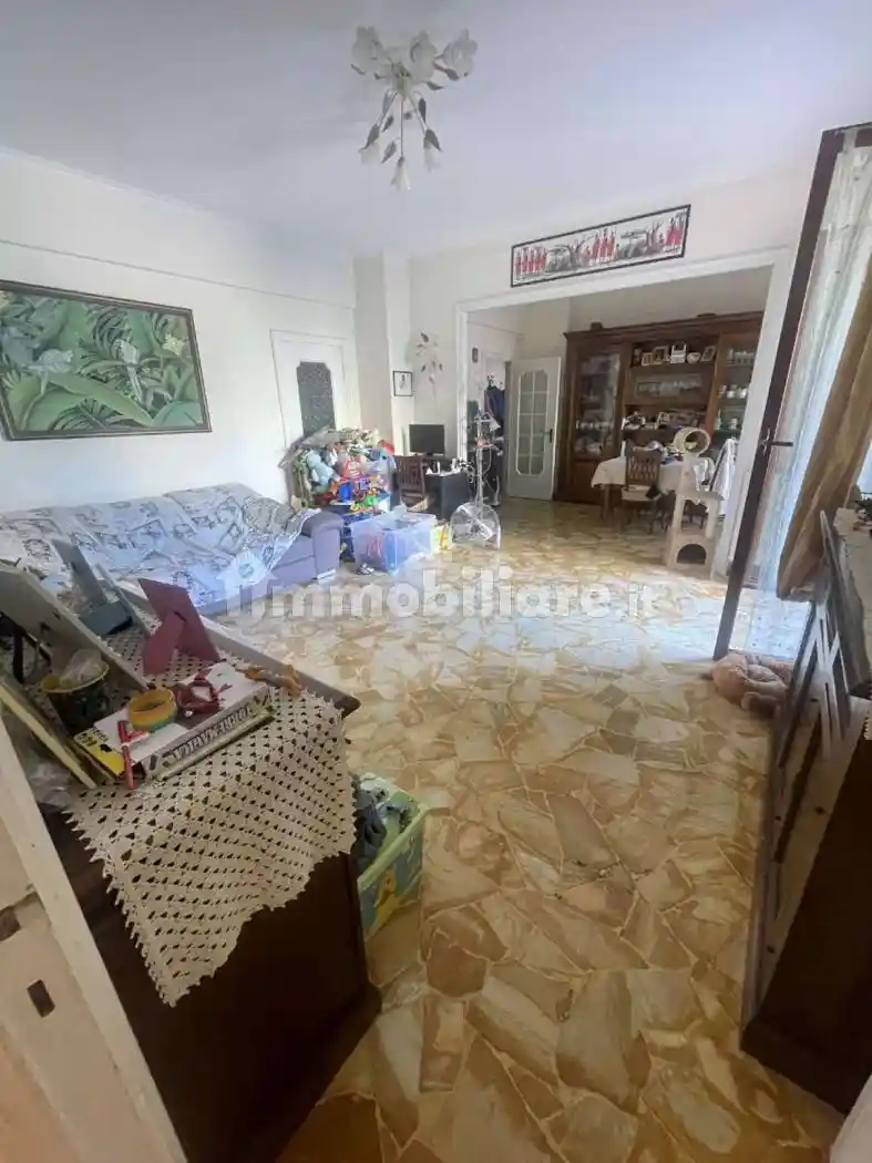Appartamento in vendita a Genova