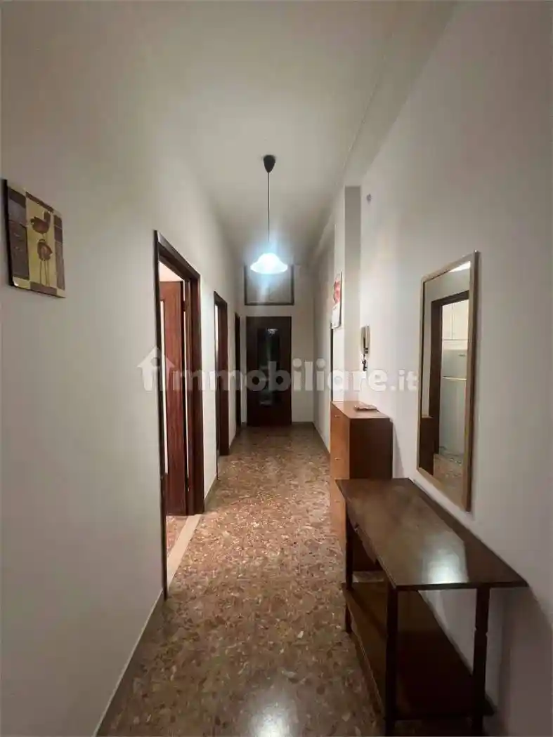 Appartamento in vendita a Piacenza