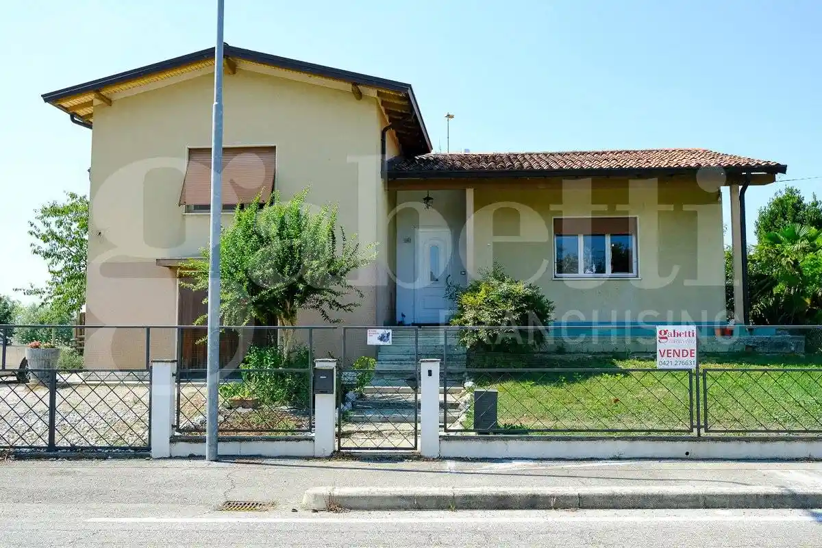 Casa indipendente in vendita a Cinto Caomaggiore
