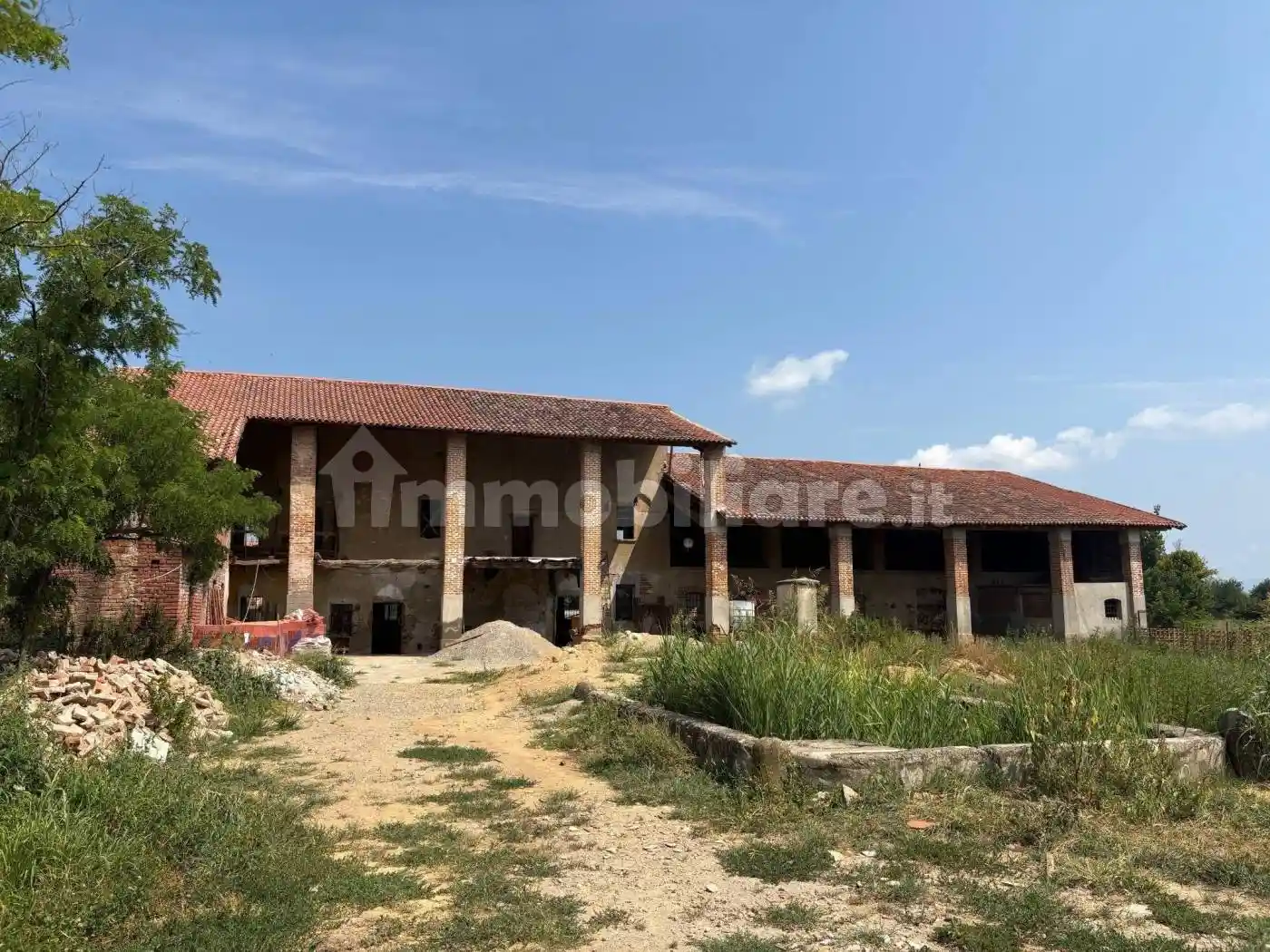 Rustico - Casale in vendita a Corzano