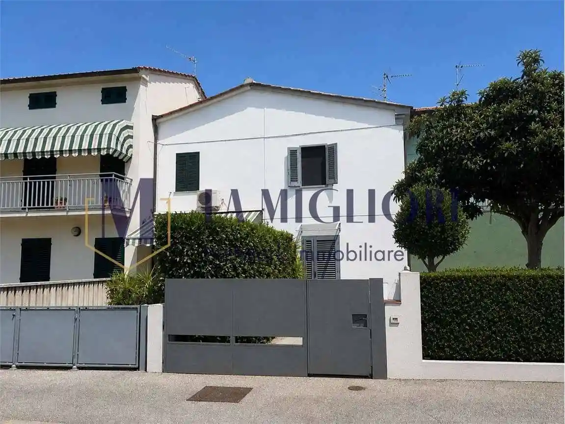 Casa indipendente in vendita a Agliana