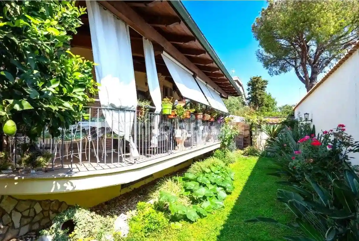 Villa - foto 3