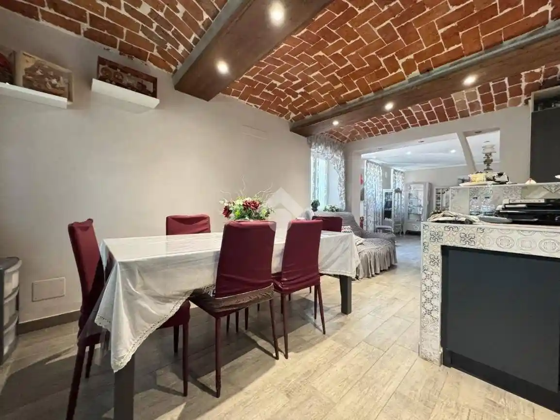 Casa indipendente in vendita a Asti
