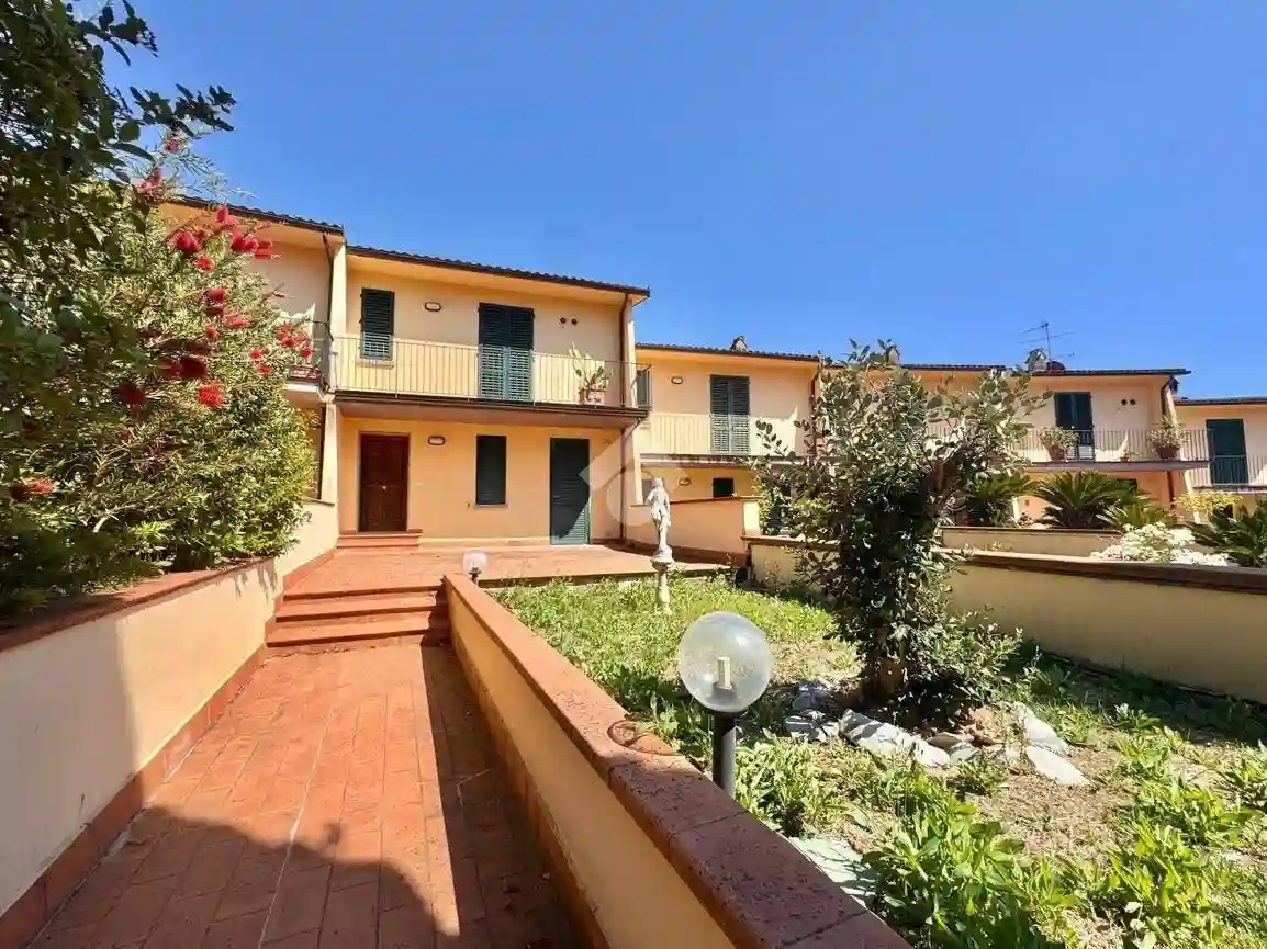 Villetta a schiera - foto 2