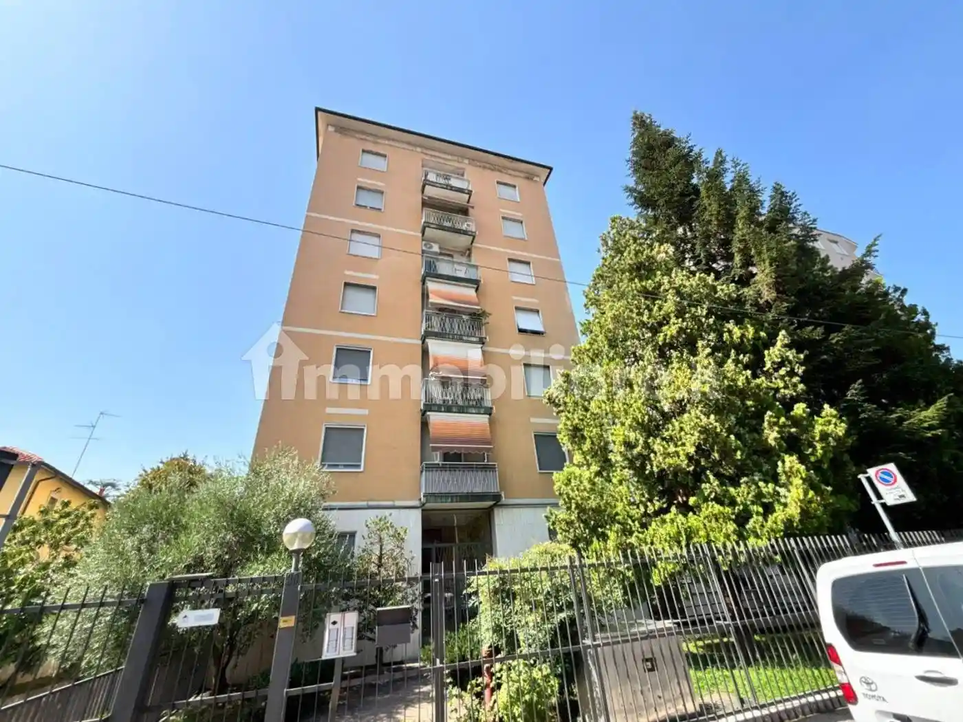 Appartamento in affitto a Monza