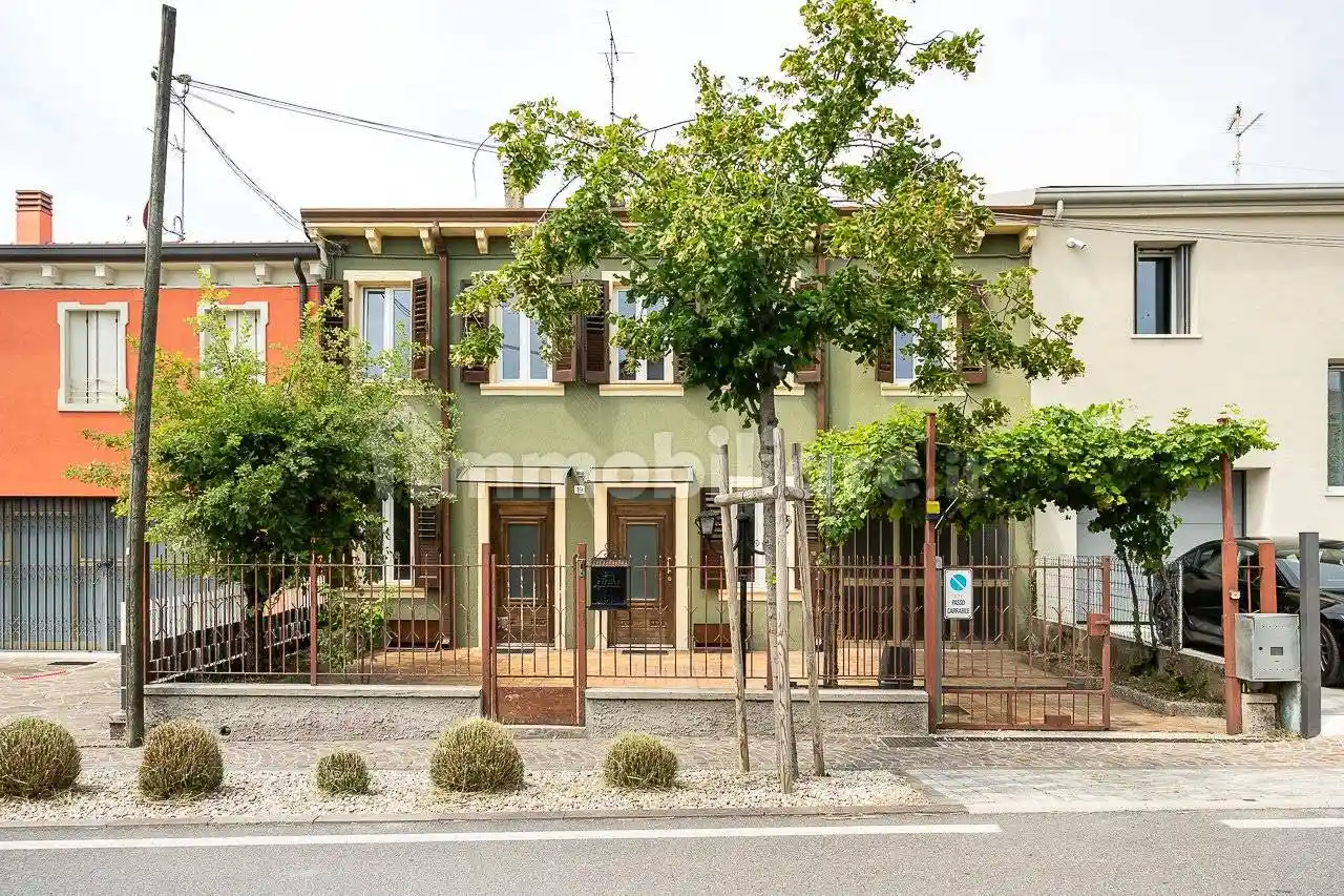 Casa indipendente in vendita a Caldiero