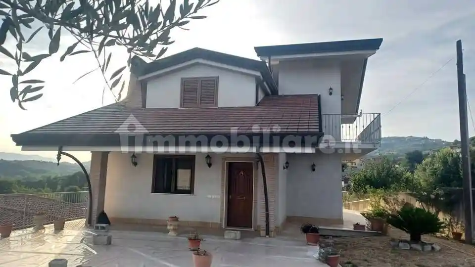 Villa in vendita a Boville Ernica
