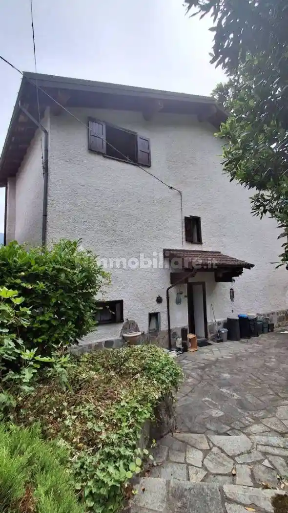 Rustico - Casale in vendita a Piantedo