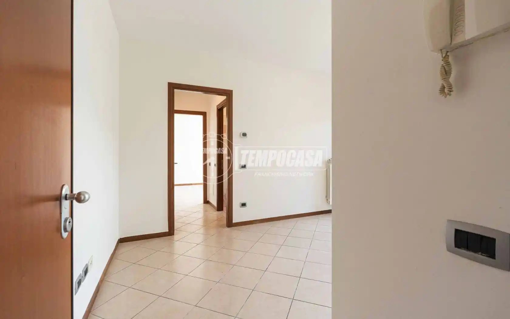 Appartamento in vendita a Lambrugo