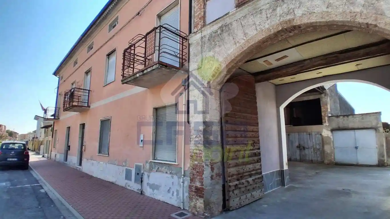 Casa indipendente in vendita a Pieve San Giacomo