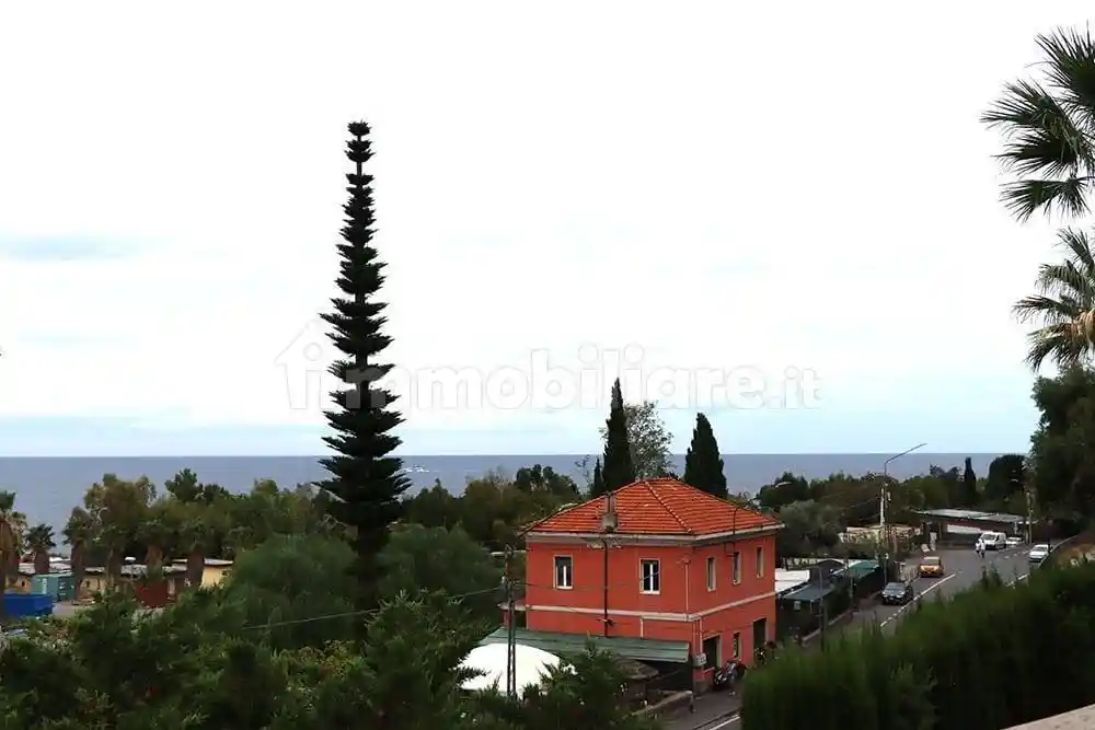 Appartamento in vendita a Sanremo