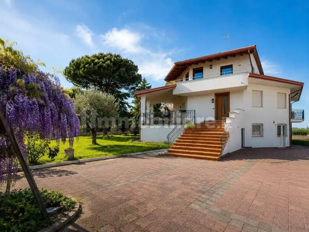 Villa in vendita a Caorle