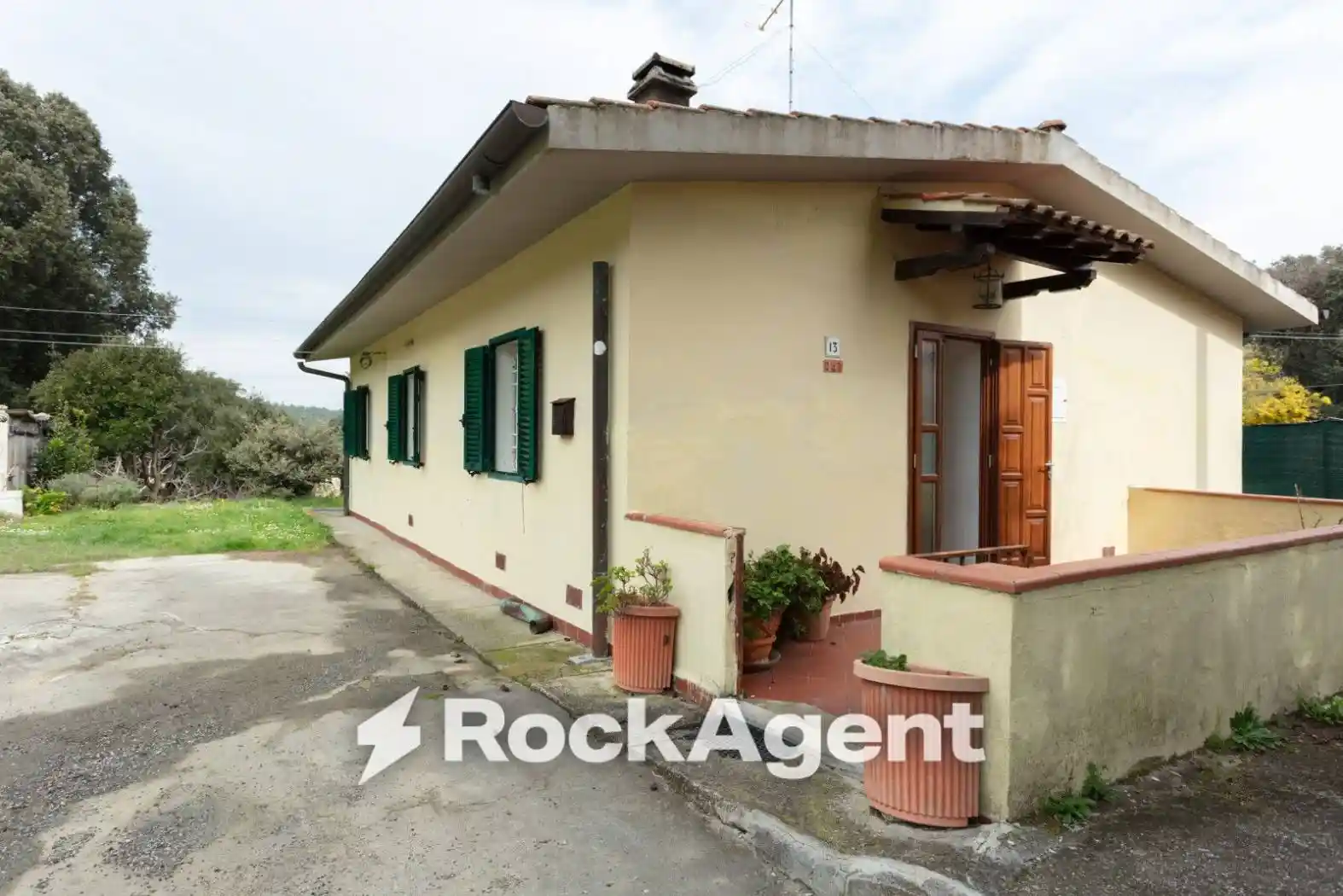 Rustico - Casale in vendita a Livorno